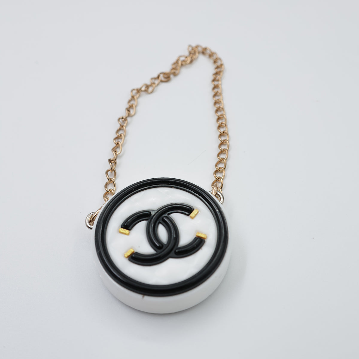 Labubu Mini Chain Bag – (Doll Accessory)