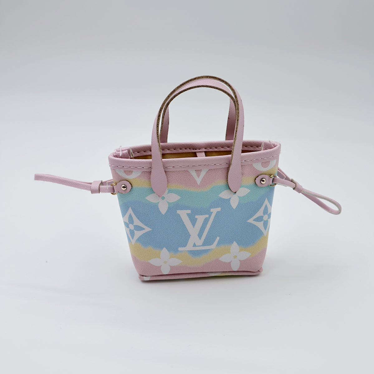 Labubu Mini handbag – (Doll Accessory)