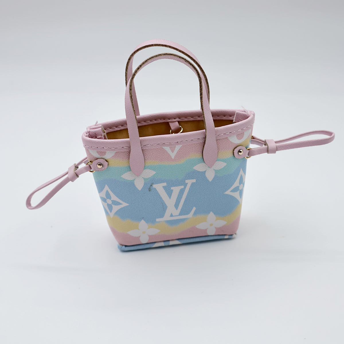 Labubu  Mini handbag – (Doll Accessory)