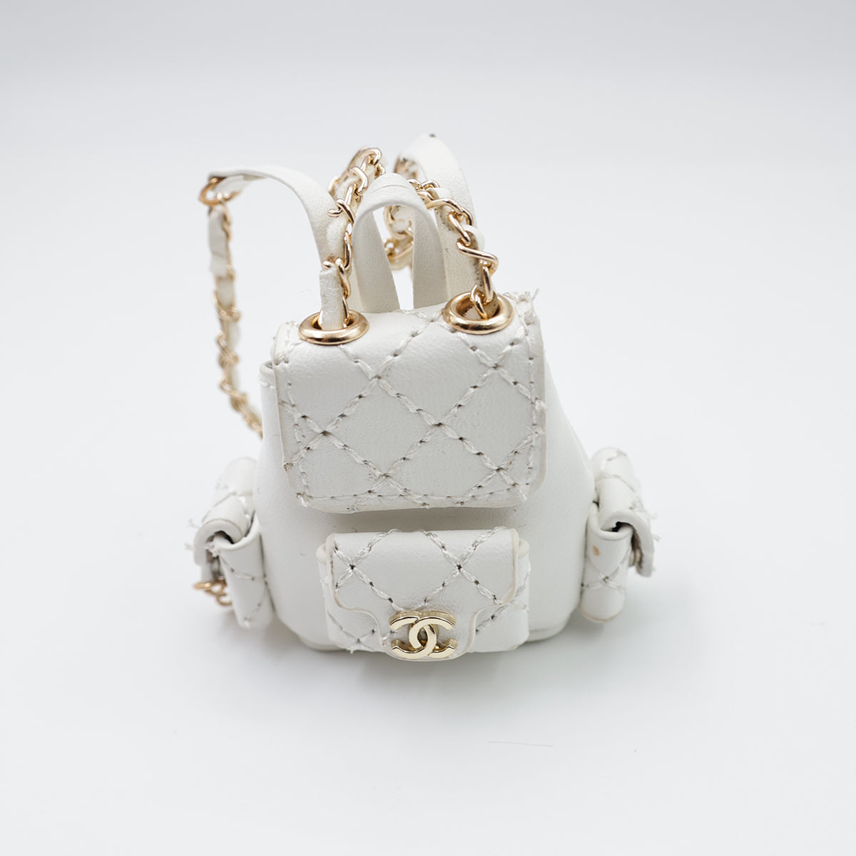 Labubu  Mini Chain Bag – (Doll Accessory)