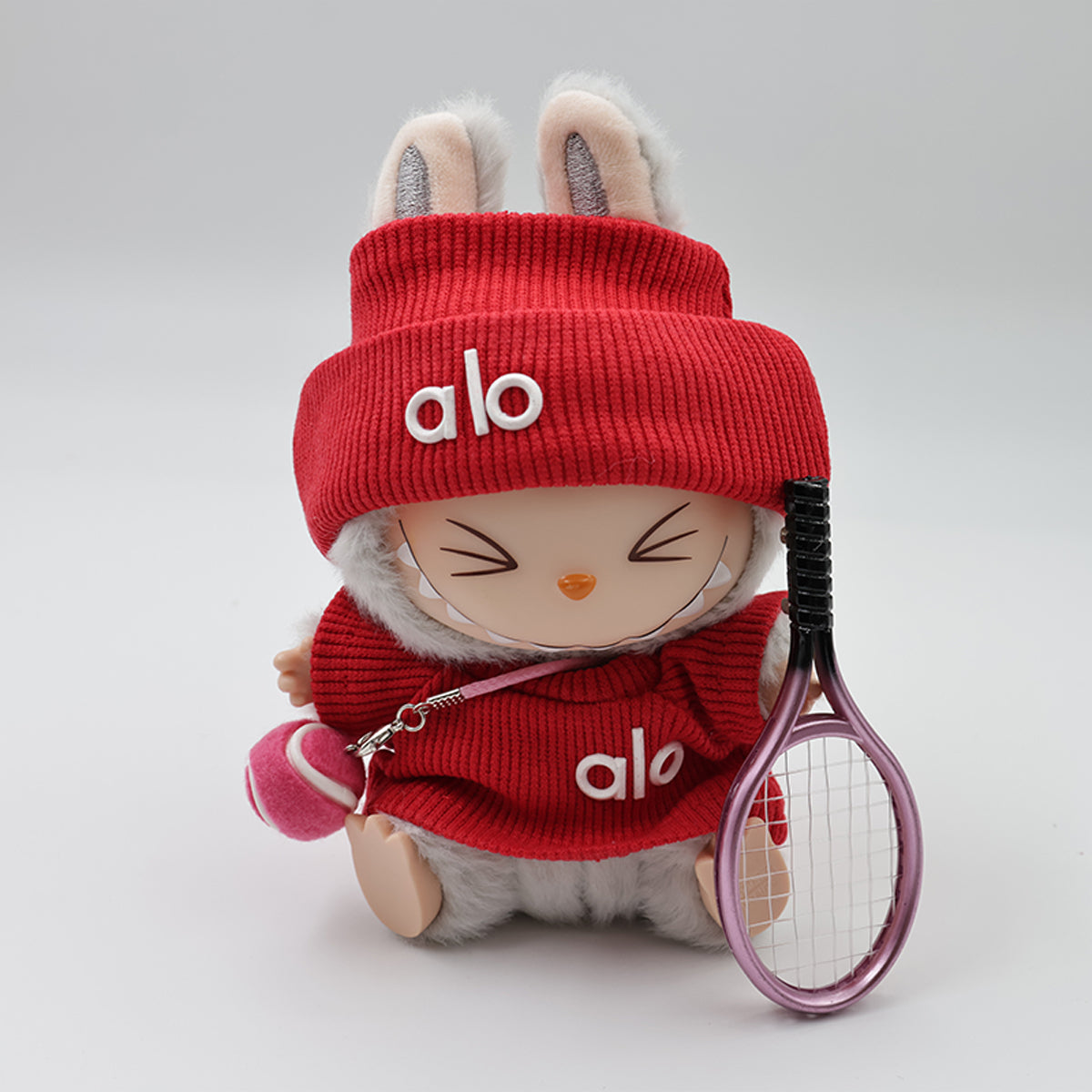 Labubu Fashion Clothing OL Sports Style - Haute 4-piece Set (Clothes, Hat, Tennis Balls and Rackets)