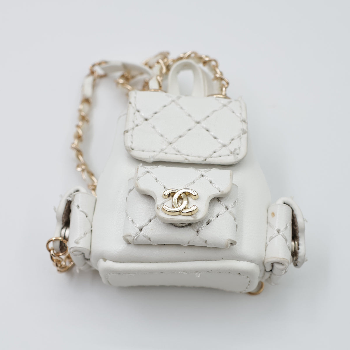 Labubu  Mini Chain Bag – (Doll Accessory)